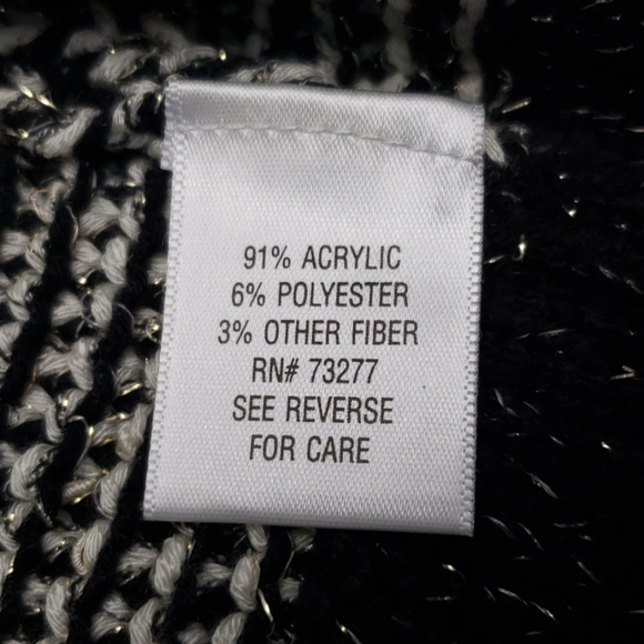 Glittery Cropped Cardigan - Picture 7 of 8